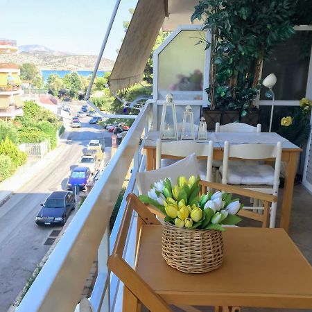 Kerry'S Cosy Apartment Vári 外观 照片