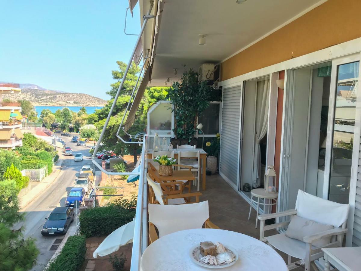 Kerry'S Cosy Apartment Vári 外观 照片